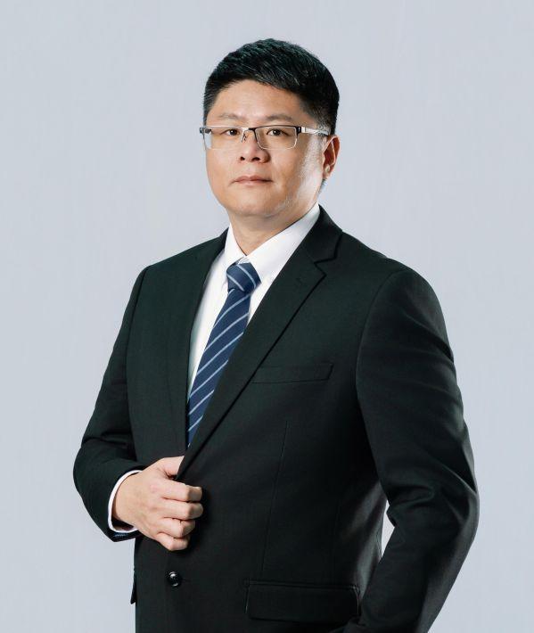 呂鴻良